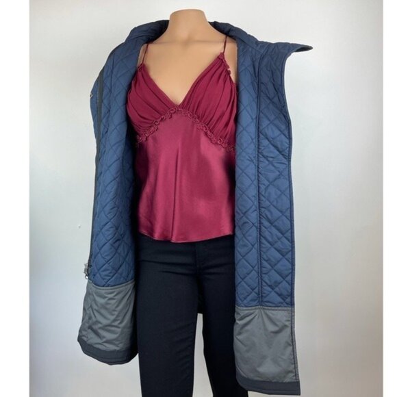 Patagonia Women's Sidesend Insulated Parka Coat Style 27675 Black - Picture 10 of 16